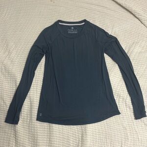 Freefly Women's Bamboo Shade II Long Sleeve M Deep Navy